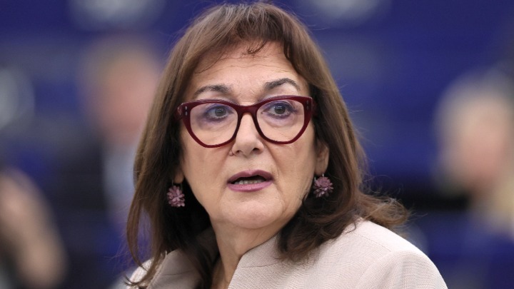 Η Ευρωπαία Επίτροπος Dubravka Šuica προειδοποιεί για τη Δημογραφική Μετάβαση