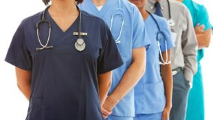 Μελέτη: Τρία δισεκατομμύρια άνθρωποι παγκοσμίως με διαταραχές κεφαλαλγίας το 2023