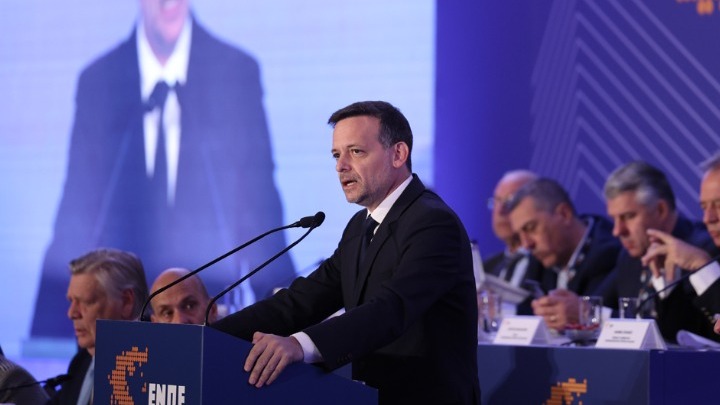 Ο Δήμαρχος Αθηναίων Χάρης Δούκας μιλά για τον στραγγαλισμό της Αυτοδιοίκησης