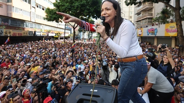 Η Μαρία Κορίνα Ματσάδο τιμήθηκε με το Νόμπελ Ειρήνης