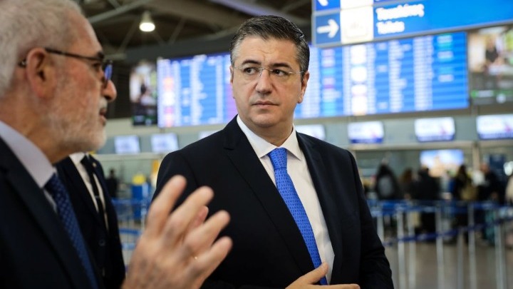 Επίσκεψη του Επιτρόπου Βιώσιμων Μεταφορών στον Διεθνή Αερολιμένα Αθηνών